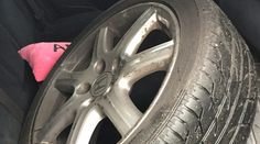 Lukáš si dal vymeniť pneumatiky. Keď prišiel po auto, skoro odpadol