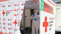 V utorok potvrdili ďalších 28 pacientov s koronavírusom, stúpol aj počet vyliečených