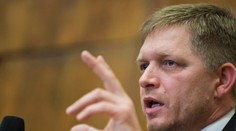 Fico prirovnával stav spoločnosti k situácii vo väzeniach