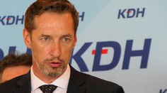 Zakladatelia KDH vyzývajú nepodporiť Korčoka. Súčasné vedenie to vníma s poľutovaním