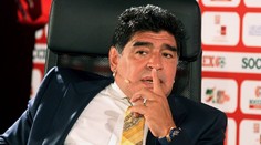 Maradona opustil nemocnicu. V liečbe svojej závislosti bude pokračovať