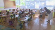 Školskému roku odzvonilo. Psychologička radí, ako reagovať na vysvedčenie