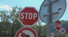 Už je to rutina a vodičov vôbec nepoteší: Strečno opäť neplánovane uzavrú, každý víkend