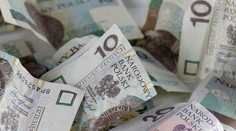 U našich susedov „pršali peniaze“. Polícia vyzýva nálezcov bankoviek, aby ich vrátili späť