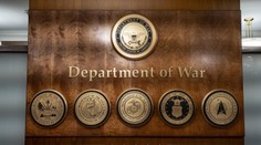 Pentagón sa pripravuje na možnú vojnu s Čínou. Výrobcov kľúčových zbraní vyzval, aby zvýšili produkciu na štvornásobok