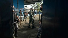 Krvavé nepokoje vo väznici v Ekvádore: Niektoré z obetí mali odťaté hlavy