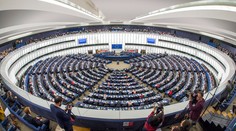 V novom europarlamente je rekordný počet žien a nových poslancov