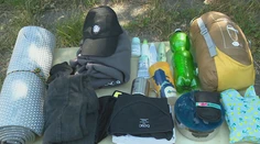 Chystáte sa na festival alebo výlet? Tieto triky pri balení vám ušetria miesto aj nervy