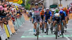 Prvé dve miesta obsadili Belgičania, najrýchlejší bol Philipsen. Držiteľ zeleného dresu finišoval štvrtý