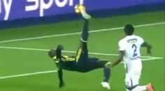 Víkendová gólparáda: Nožničky hviezdy Fenerbahce, bláznivá prestrelka v Malage