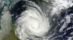 Tropický cyklón Nathan zosilnel, bičuje Severné teritórium Austrálie