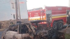 Mladý vodič vletel do rodinného domu, kde sa jeho auto vznietilo. Nehodu neprežil