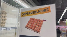 Regály na vajíčka v známom reťazci zívajú prázdnotou. Problémy s dodávkami sú v desiatkach predajní