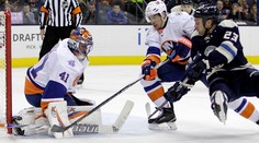 Halák prvá hviezda zápasu s prvým čistým kontom