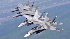Americká stíhačka F/A-18 sa postarala o potupný rekord pre USA. Naraz zostrelila tri F-15 za stovky miliónov