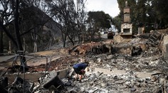 Počet obetí požiaru na severe Kalifornie stúpol na 48