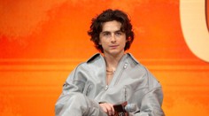 OBRAZOM: Herec Timothée Chalamet sa zúčastnil na súťaži jeho dvojníkov. Na mieste musela zasiahnuť polícia