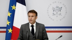 Prvé správy zo samitu v Paríži: Zásadné vyhlásenie francúzskeho prezidenta E. Macrona