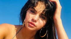 Takmer 7 miliónov lajkov! Selena si vyhrnula tričko a bolo