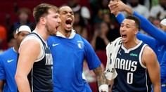 VIDEO: Šok v NBA. Hviezdy o megatrejde ani len netušili