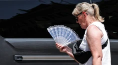 Taliansko zovreli extrémne horúčavy. Teplota na obľúbenom dovolenkovom ostrove bude atakovať 45 °C