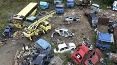 VIDEO: Desiatky áut, znečistená príroda a neporiadok neskutočných rozmerov