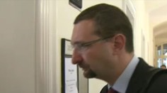 Lekár urobil z pacienta "feťáka". Vyráža dych, koľko dávok opiátu predpísal