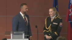 Bývalý policajný prezident na Maškarovej nenechal nitku suchú: Vyhodil som ju ako prvú, nemá ani na uniformu