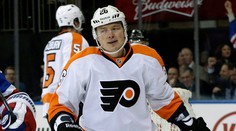 Dvojnásobný víťaz Stanleyho pohára Fedotenko ukončil kariéru