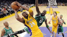 Bryant, Duncan i Garnett sa dostali do basketbalovej Siene slávy