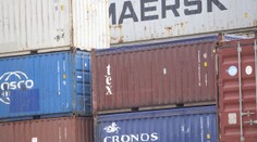 Reuters: Húsíom pomáhajú s útokmi v Červenom mori iránske gardy aj Hizballáh