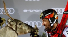 Hirscher ovládol slalom v Levi, za víťazstvo dostal soba