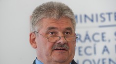 Vláda nesúhlasí s odvolaním Richtera, SNS sa zdržalo