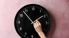 Porovnanie celoročného zimného a letného času: Pozrite si, ako by sa zmenil váš deň