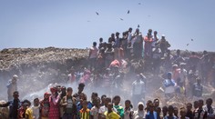 Počet obetí zosuvu na skládke odpadov v Addis Abebe stúpol na takmer 50