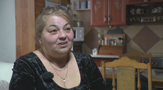 Dobrovoľníčka Mária toho sama nemá veľa, aj z posledného však s láskou dáva ľuďom v núdzi