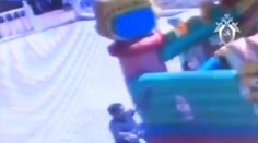 Obrovské nešťastie v Rusku: Vietor odniesol nafukovací hrad, na ktorom sa hralo 12 detí