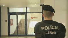 V kauze skrachovanej poisťovne Rapid Life začala NAKA konať až teraz