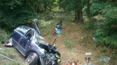 Obrovská tragédia na Záhorí: Pri zrážke auta s kamiónom zahynula matka, tri deti sú zranené