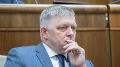 Politológ: Pokiaľ teraz politici nezachovajú chladnú hlavu, môže to zle dopadnúť