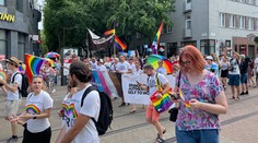 Dúhový Pride aj pochod Hrdí na rodinu v centre Bratislavy boli pokojné