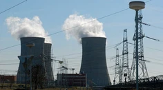 Štát chce získať väčšinu v Slovenských elektrárňach. Podporujem získanie ďalších 17 % akcií, hovorí Fico
