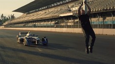 Skok smrti: Pri tomto kaskadérskom kúsku tuhne krv v žilách