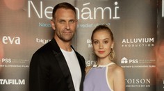 Tomáš Maštalír na premiére s manželkou. Vyzerali prekrásne