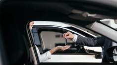 Do kúpy nových automobilov sa nehrnieme. V rebríčku najobľúbenejších značiek Slovákov nastali zmeny