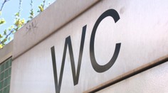 Ako vyzerajú luxusné verejné toalety za 65-tisíc eur v obci Dojč po štyroch rokoch?