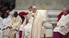 Pápež František vymenoval historicky prvú ženu do vedenia jedného z hlavných vatikánskych úradov