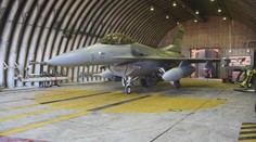 Ukrajinský minister obrany naznačil, kedy by sa na bojisku mohli objaviť stíhačky  F-16