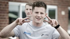 Muž letel z Londýna do Berlína na priateľkin pas. To však nie je všetko