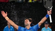 Djokovič je po návrate do Austrálie vo svojom živle. Murray už tretí maratón nezvládol